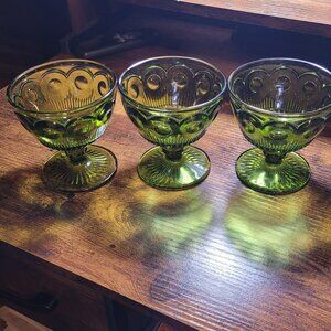 Bartlett Collins "Manhattan Bullseye Pattern" Set of 3